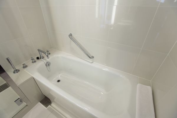 Bathtub Repair in Carson City